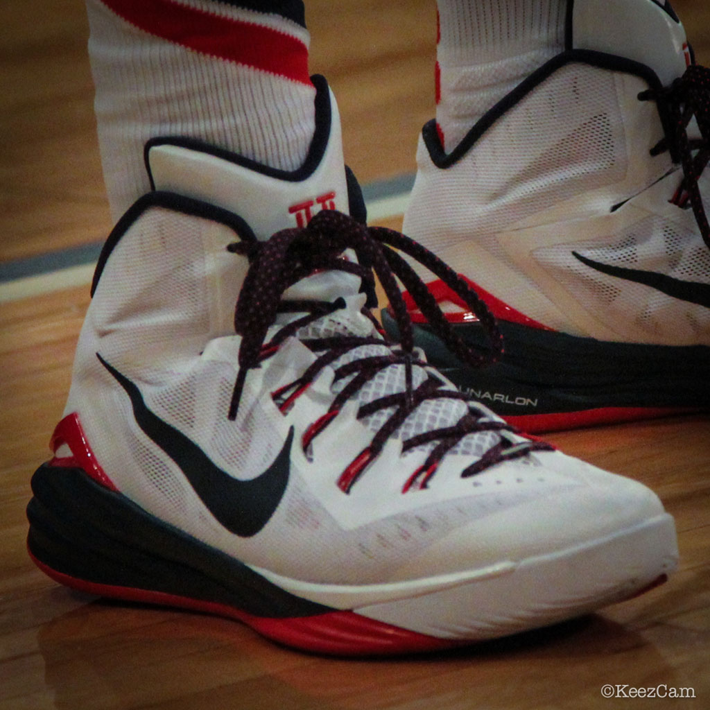 Kyrie Irving wearing Nike Hyperdunk 2014 USA Home PE