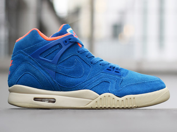 nike air tech challenge 2 photo blue