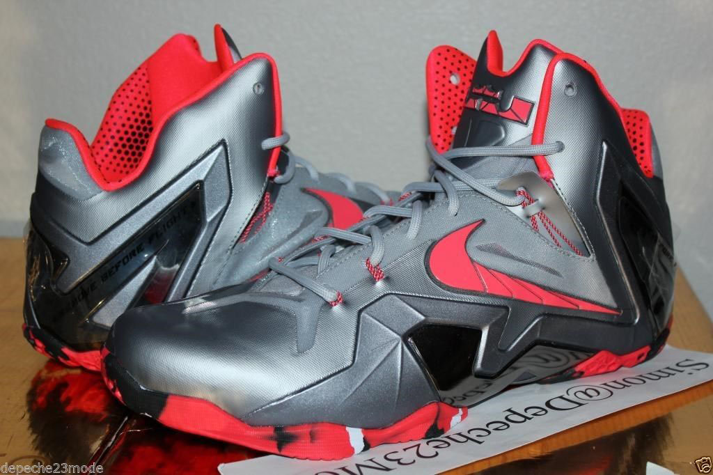 Lebron 11 sales elite crimson