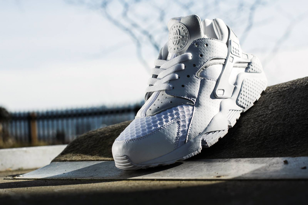 all white huaraches