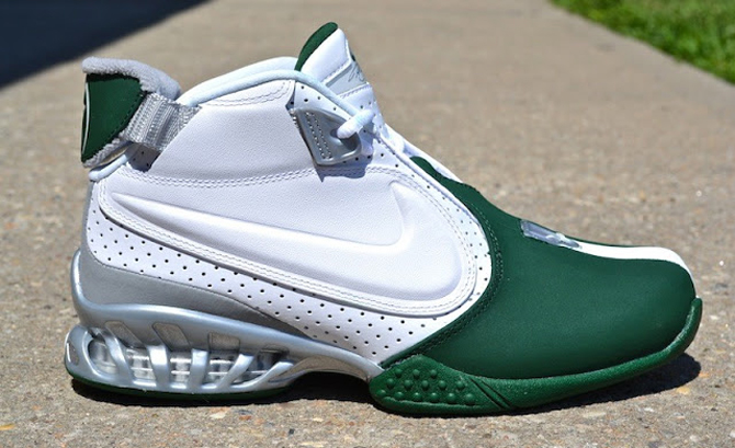 michael vick tennis shoes