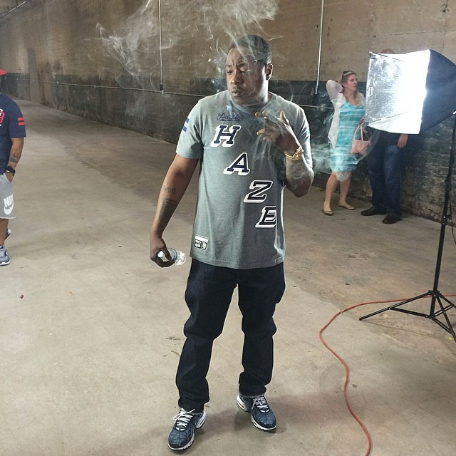 Jadakiss wearing Nike Air Max Plus