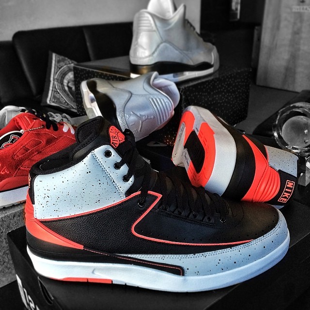 DJ Skee Picks Up Air Jordan II 2 Infrared 23, Air Jordan 5Lab3