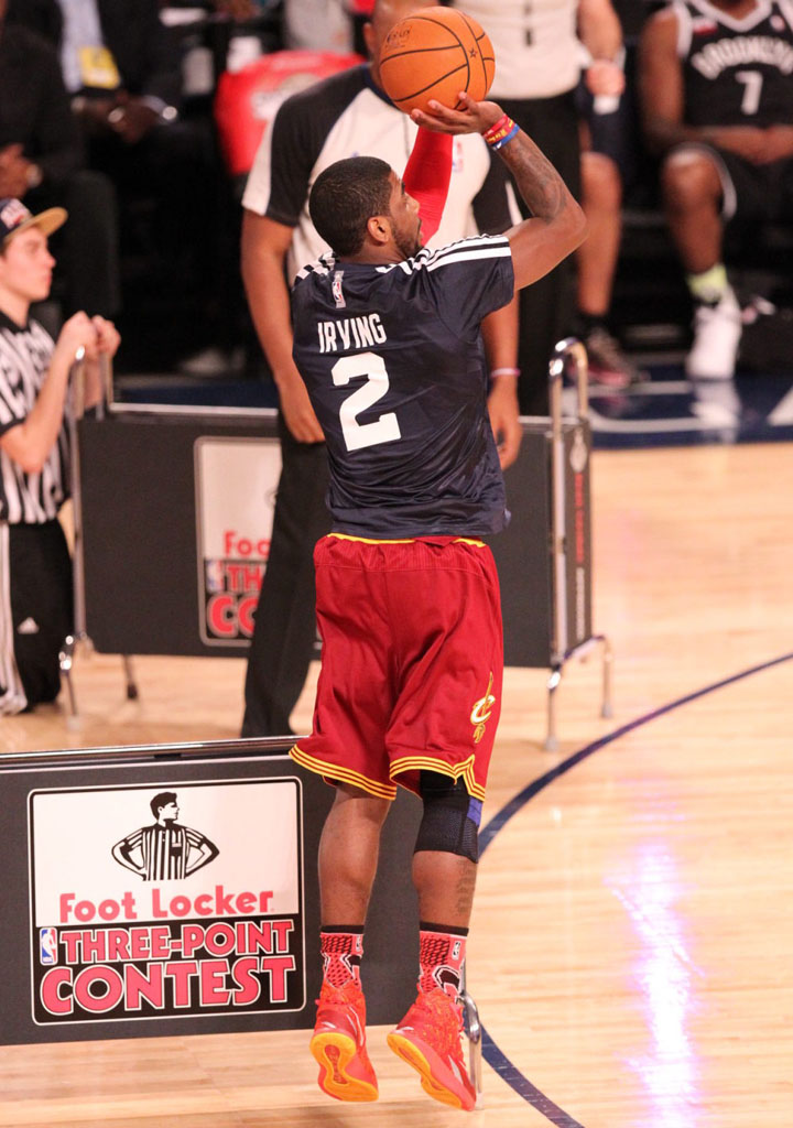 Kyrie Irving wearing Nike Zoom HyperRev PE