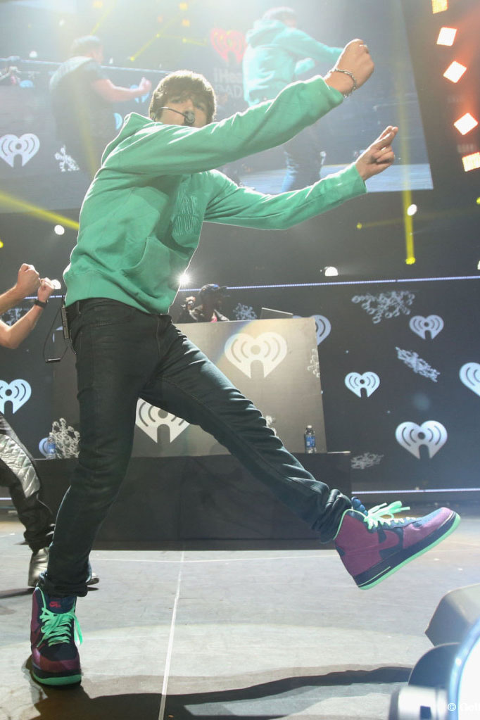 Austin Mahone wearing Nike Air Force 1 Hi Green Glow