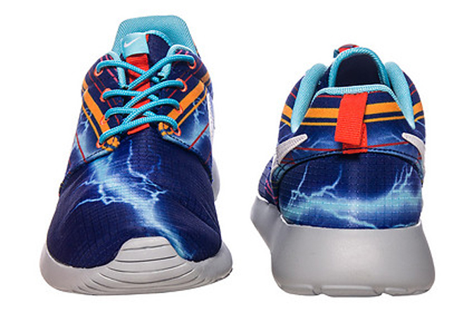Lightning Strikes the Nike Roshe Run 