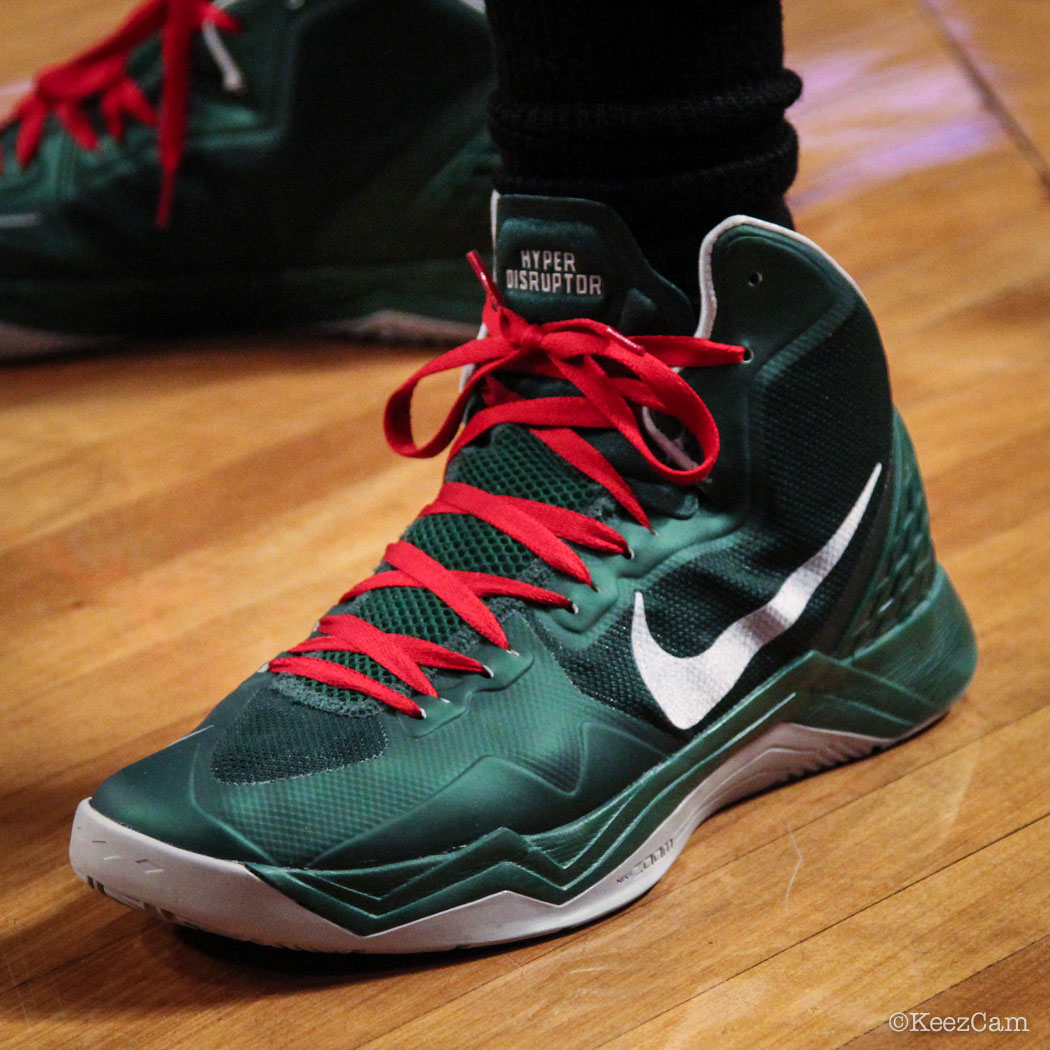 Sole Watch // Up Close At Barclays for Nets vs Bucks - OJ Mayo wearing Nike Zoom Hyperdisruptor