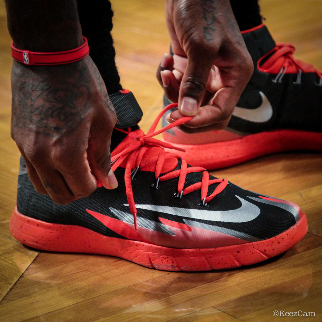 Amir Johnson wearing Nike Zoom HyperRev (2)