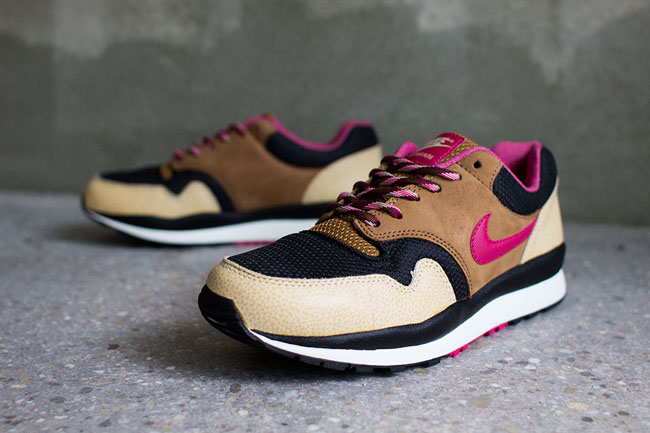 Nike air shop safari se sp19