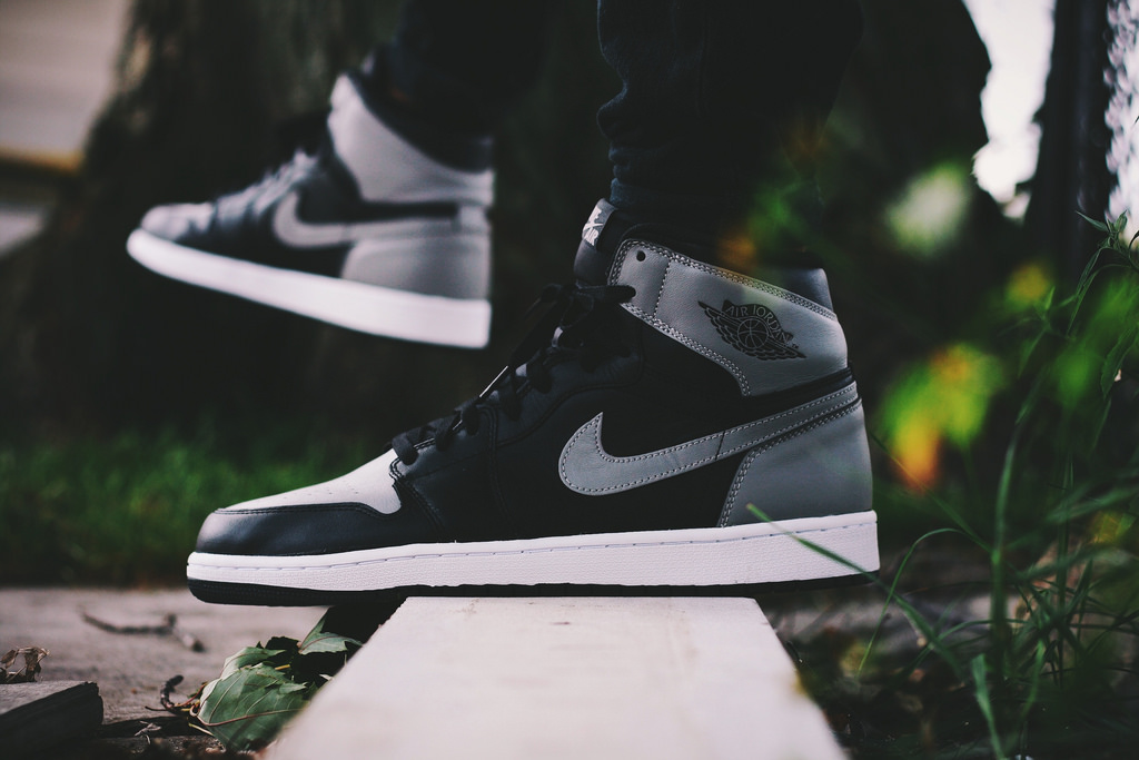 Air Jordan 1 'Shadow'