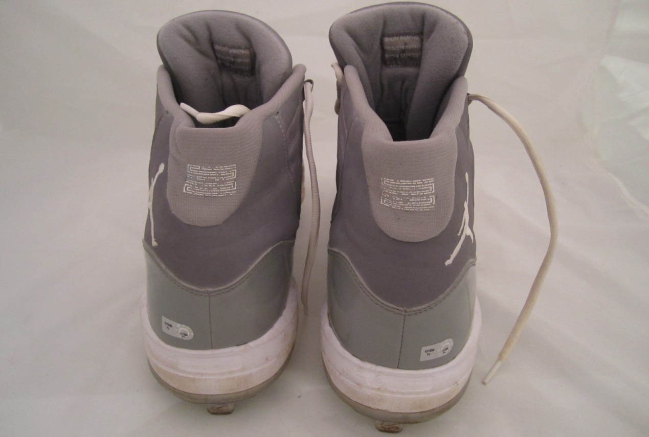 Air Jordan 11 Cool Grey Cleats - C.C. Sabathia Player Exclusive (3)