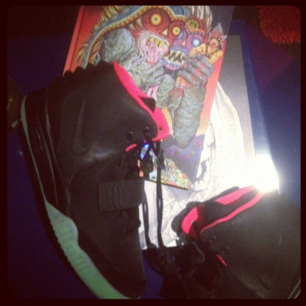 Nike Air Yeezy II 2 Chris Brown