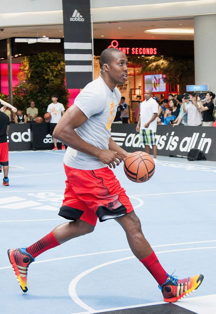 Dwight Howard Wearing "World Tour" adidas D Howard 4 In Seoul (8)