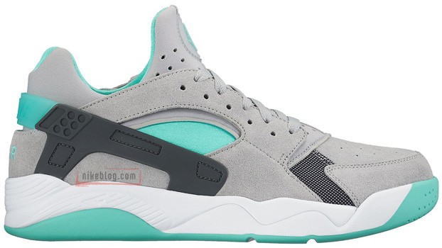 air huarache flight low