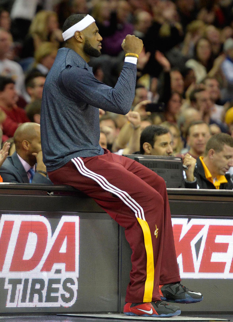 LeBron James wearing Nike LeBron XII 12 Black/Red PE (3)