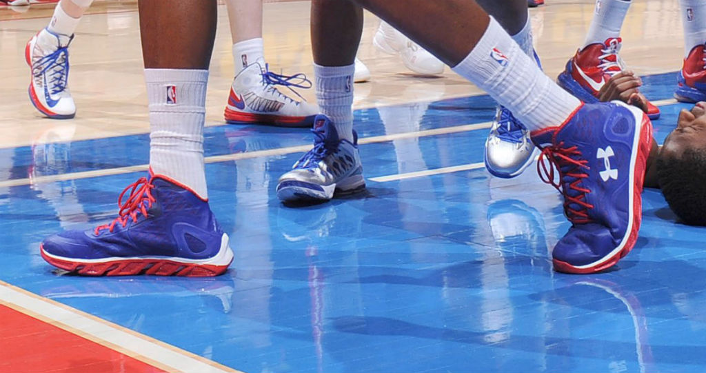 DeAndre Jordan wearing Under Armour Spine Bionic Blue Red (5)