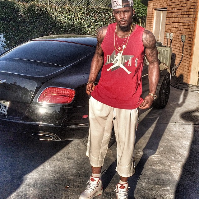 Dez Bryant wearing Air Jordan II 2 White/Red