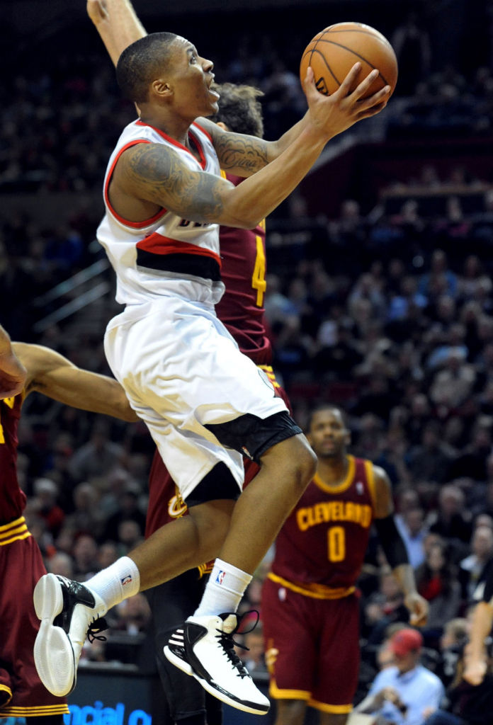 Damian Lillard wearing adidas Rose 773 White Black