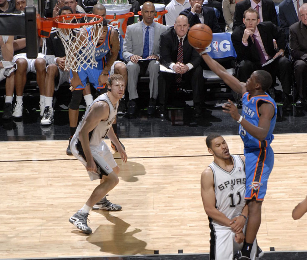 Matt Bonner's adidas Crazy 8 Shoes (10)