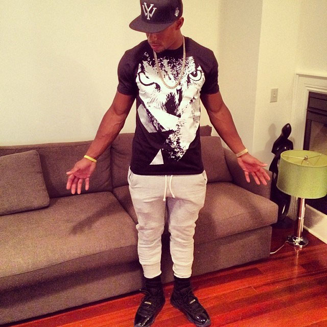 Victor Cruz wearing Air Jordan 11 XI Retro Gamma Blue