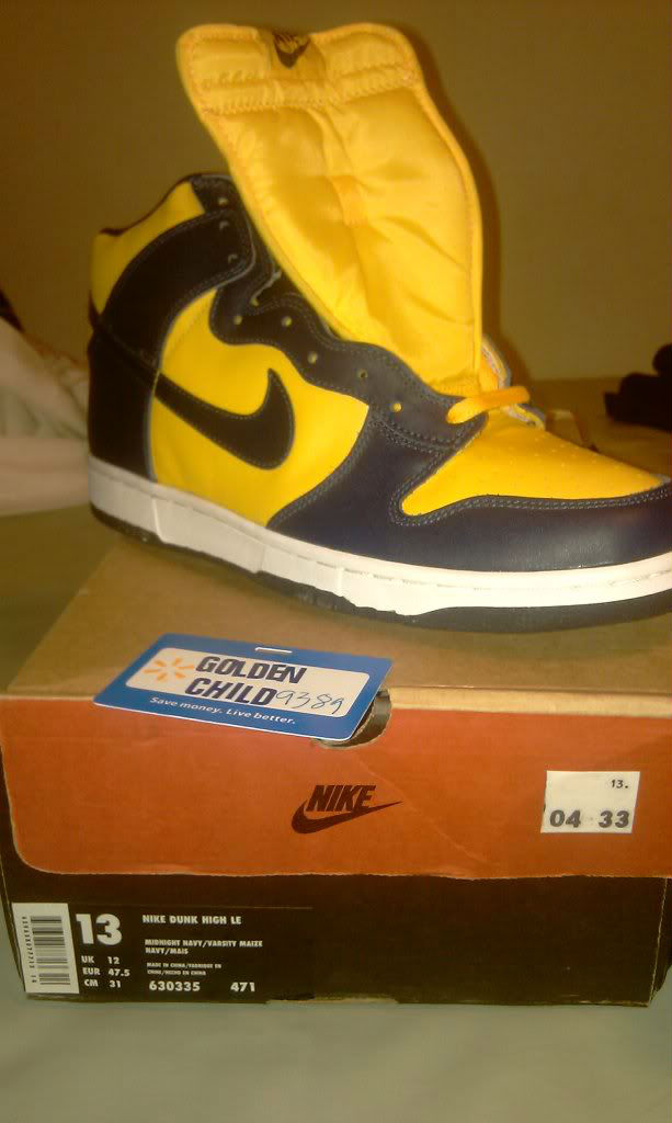 Spotlight // Pickups of the Week 10.13.12 - Nike Dunk High LE Michigan by goldenchild9389