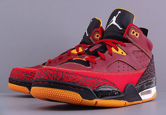 Jordan Son of Mars Low- Team Red/Gym Red-University Gold | Complex