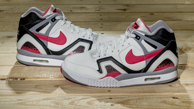 Nike Air Tech Challenge 2 'Hot Lava'