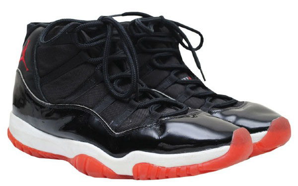 Game-Worn 'Bred' 11 from 1996 Finals 