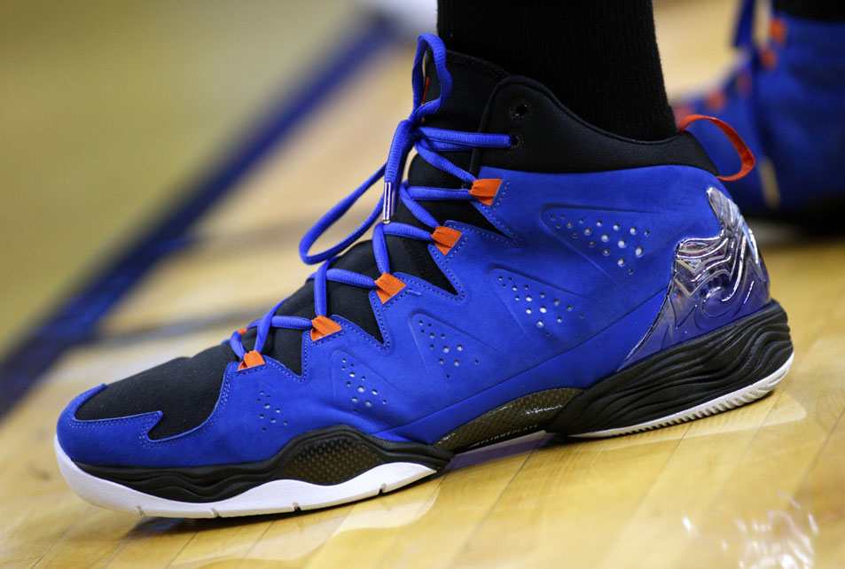 Carmelo Anthony wearing Jordan Melo M10 Knicks PE