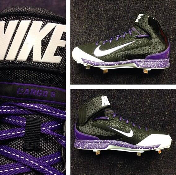 Nike Huarache Pro Mid Metal - Carlos Gonzalez PE (2)