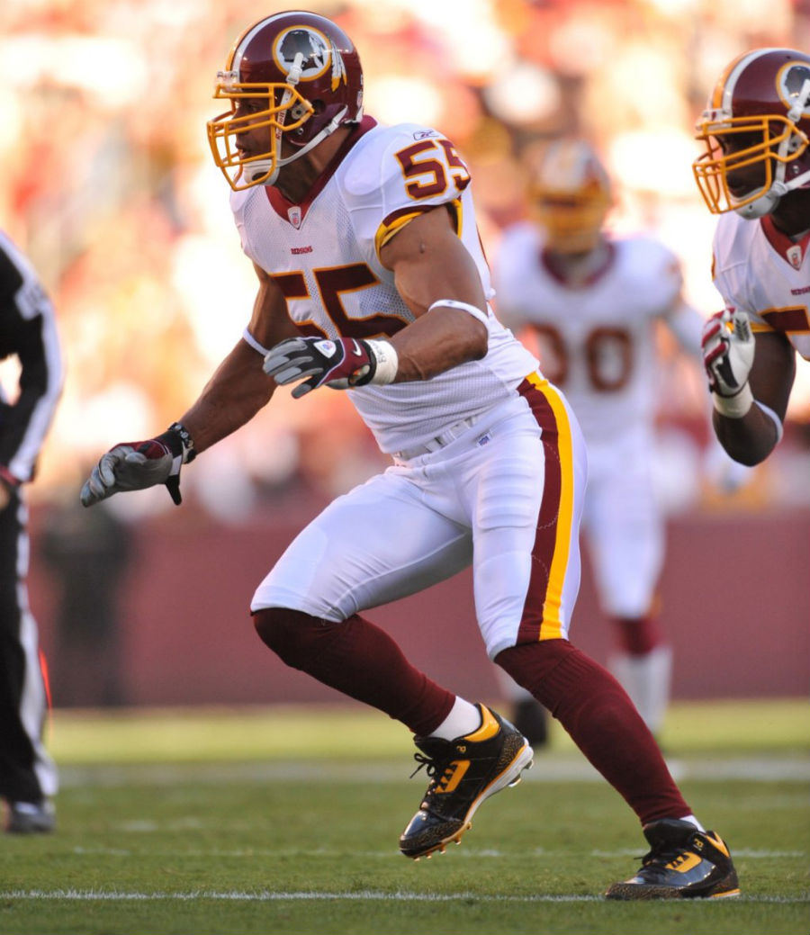 Jason Taylor Wearing Air Jordan III 3 Redskins PE Cleats (4)