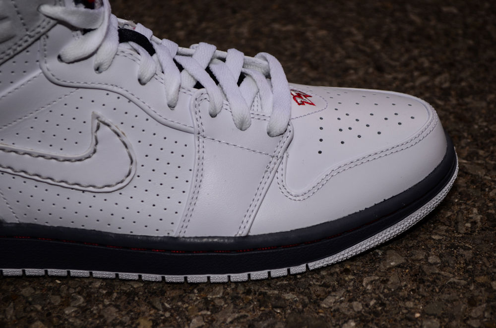 Nike air jordan 1 shop retro '93 bugs bunny