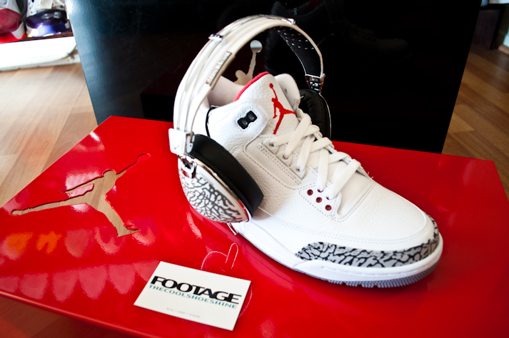 Jordan Brand x Skullcandy Cement Jordan 3 Pack