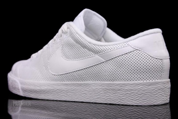nike all court white
