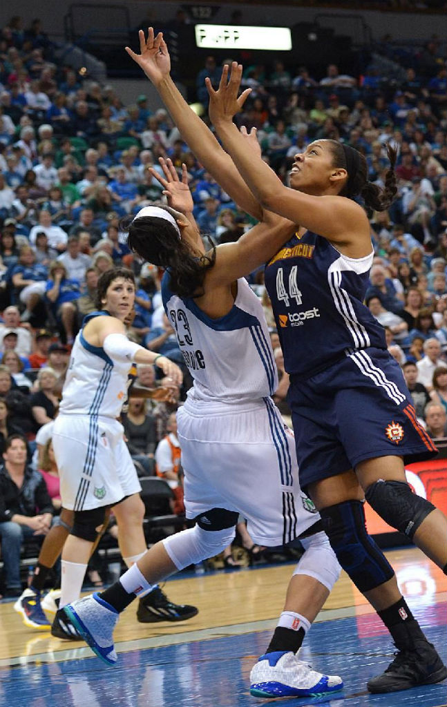 Maya Moore wearing Air Jordan XX3 23 PE (6)