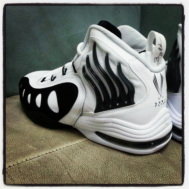 Nike Zoom Sonic Flight - White/Black