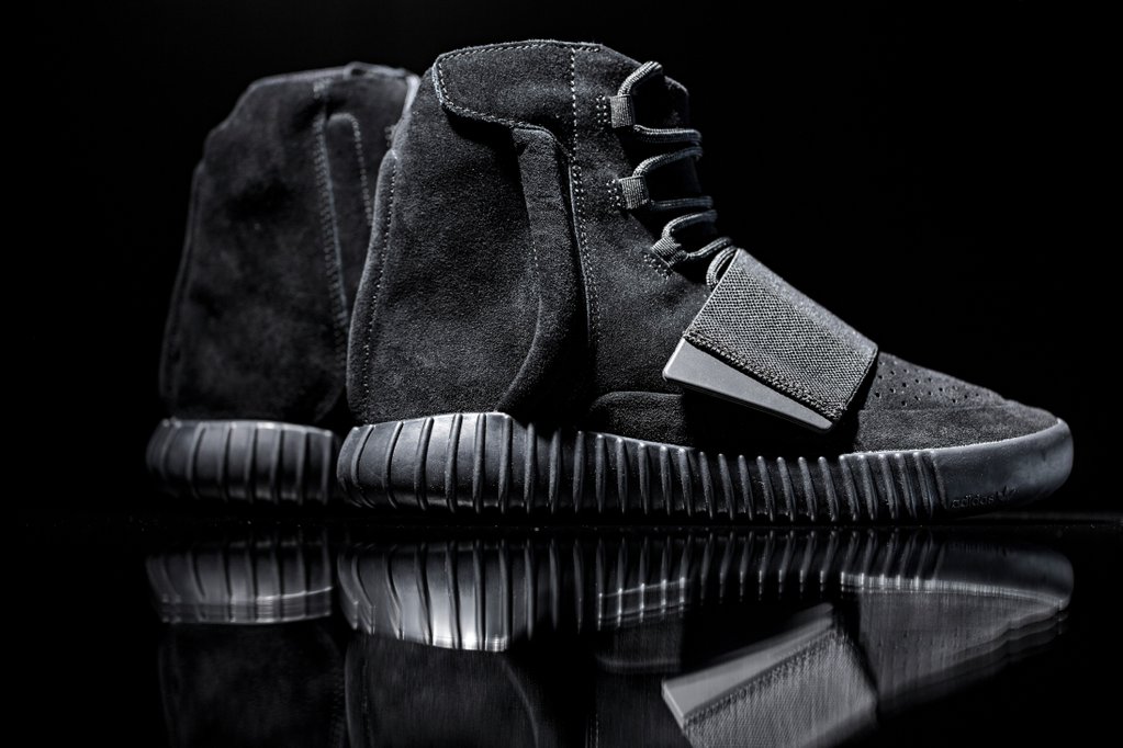 black yeezy 750