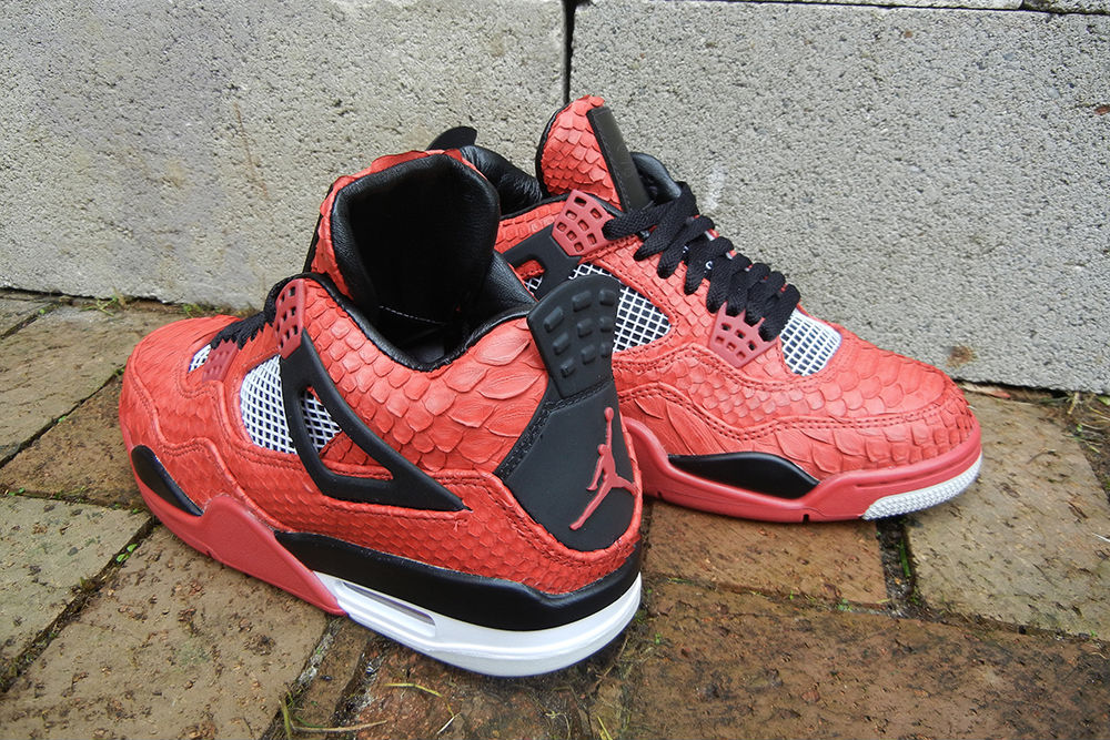 Air Jordan 4 Black/Red ?Python Custom