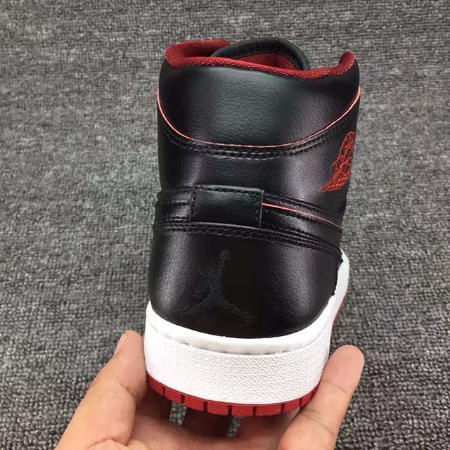 jordan 1 mid lance mountain bred