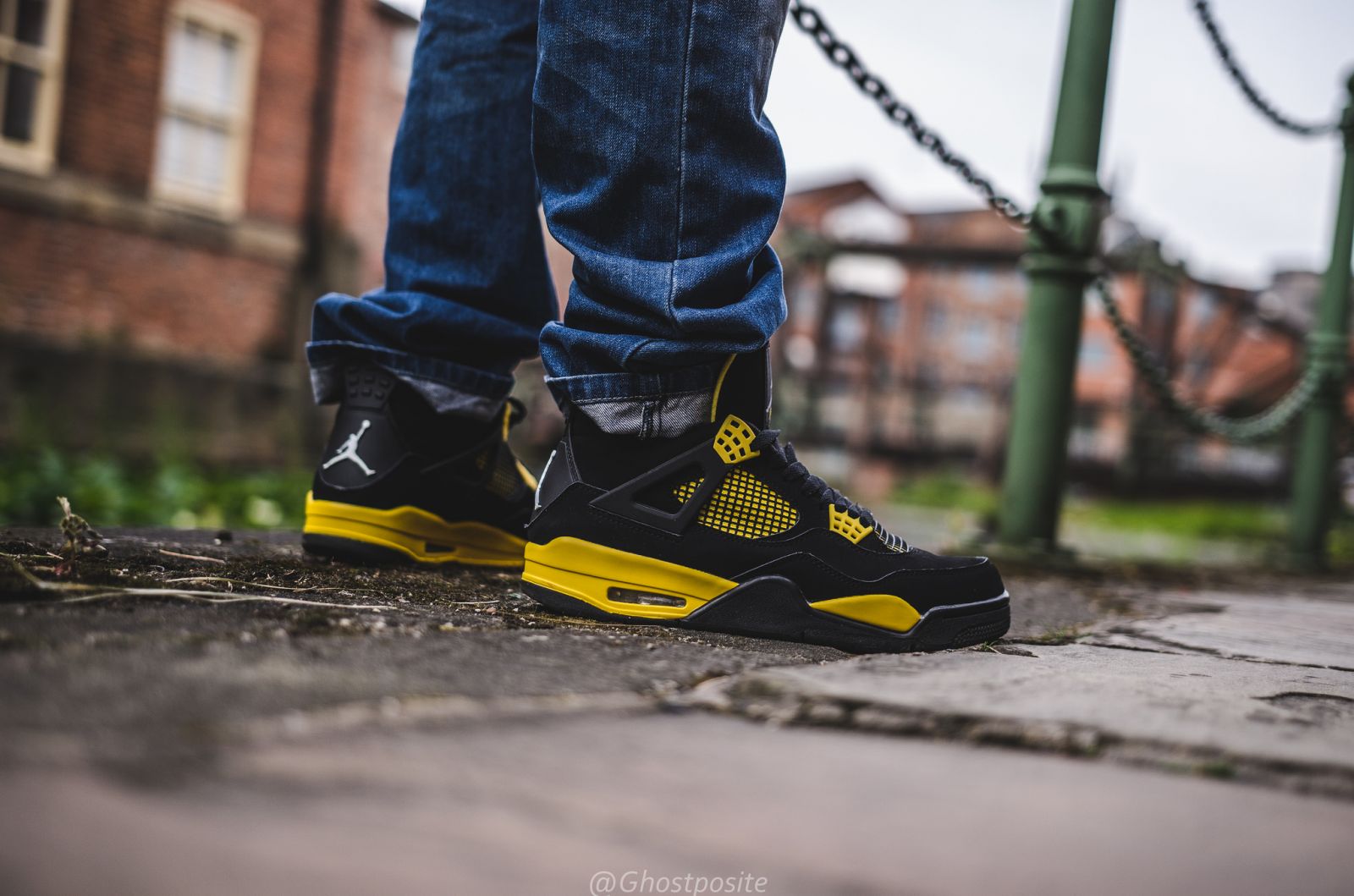 Air Jordan 4