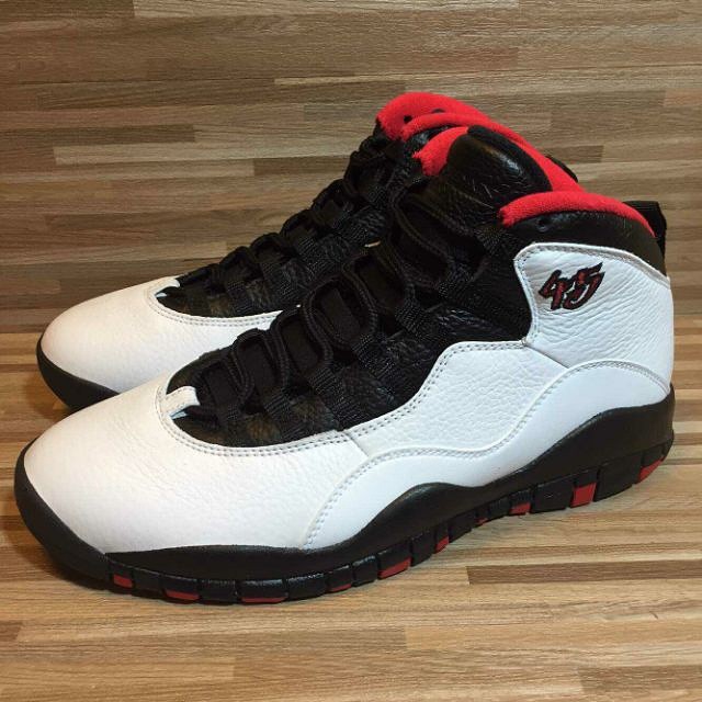 chicago 10s on feet