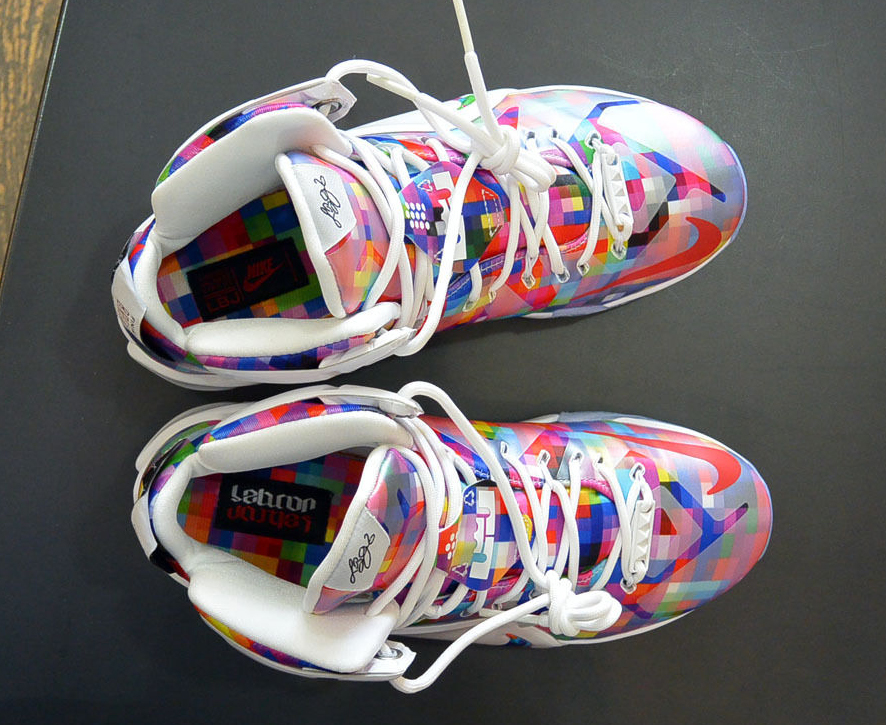 nike lebron 12 prism