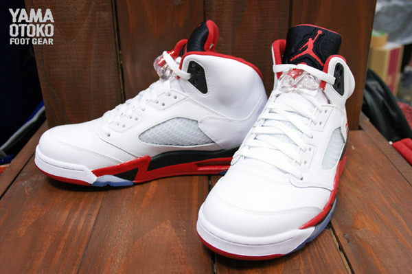 Air Jordan 5 Retro \