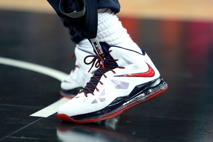 lebron x gold medal