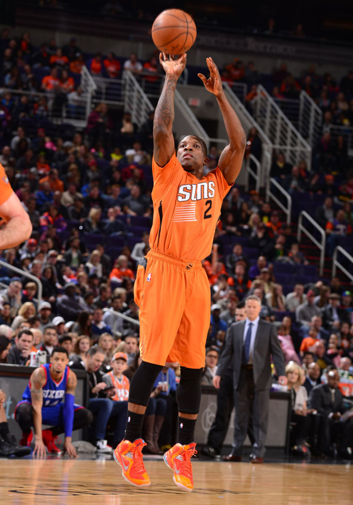 Eric Bledsoe wearing Nike LeBron 9 Big Bang (1)