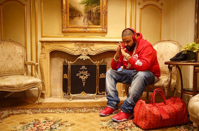 DJ Khaled wearing Slam Dunk x Air Jordan VI 6