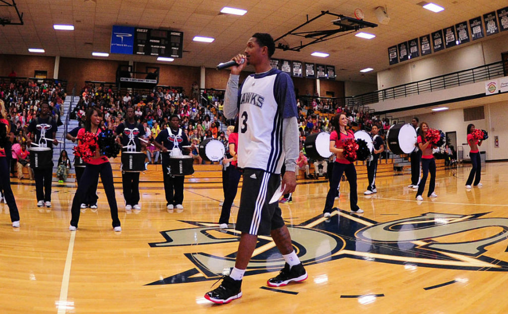 Lou Williams wearing Air Jordan XI 11 Black Red (3)