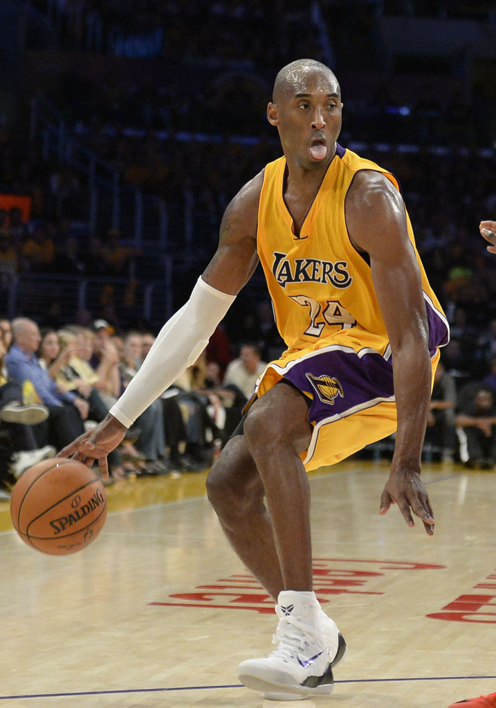 Kobe Bryant wearing Nike Kobe 9 Elite PE