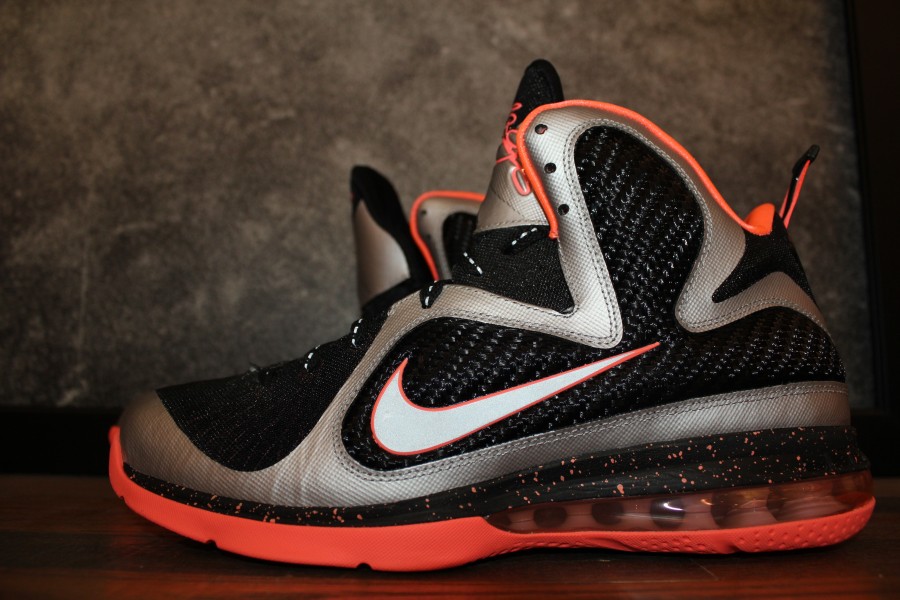 Lebron hot sale mango 9