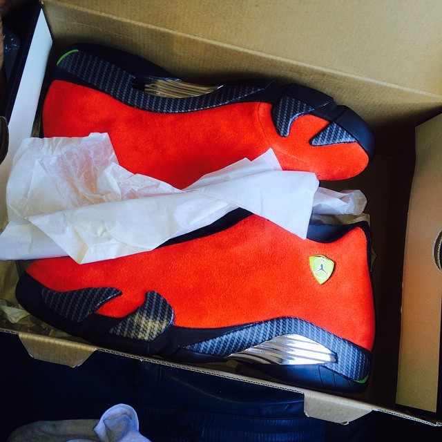 Soulja Boy Picks Up Air Jordan XIV 14 Ferrari